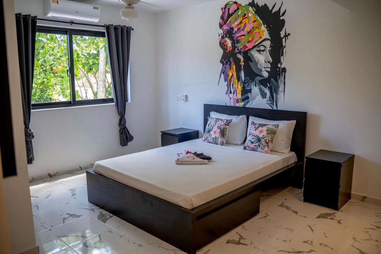 Escapade Artistique Dans Residence ลาสแตร์เรนาส ภายนอก รูปภาพ